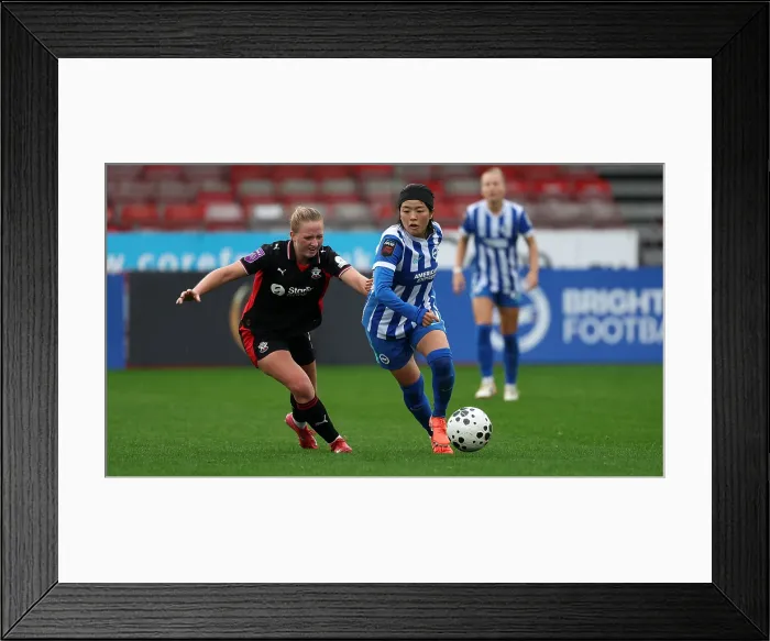 Framed Print : Brighton and Hove Albion Women v Southampton Women Subway League Cup 19OCT25