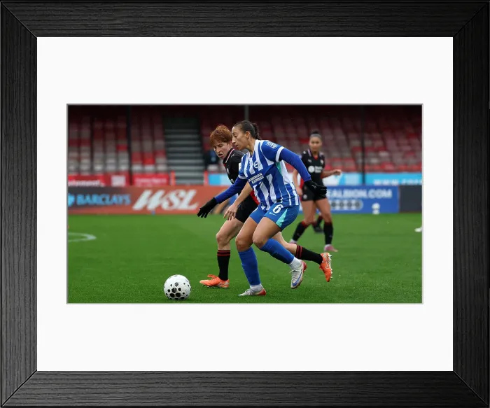 Framed Print : Brighton and Hove Albion Women v Southampton Women Subway League Cup 19OCT25