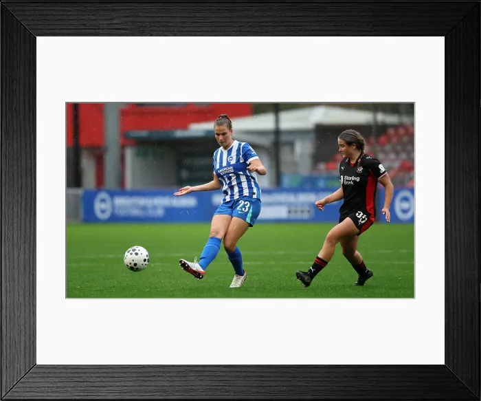 Framed Print : Brighton and Hove Albion Women v Southampton Women Subway League Cup 19OCT25