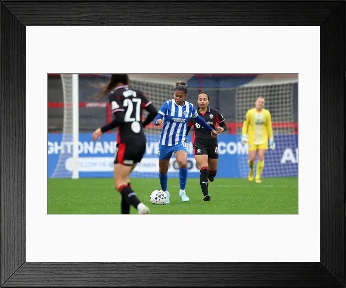 Framed Print : Brighton and Hove Albion Women v Southampton Women Subway League Cup 19OCT25