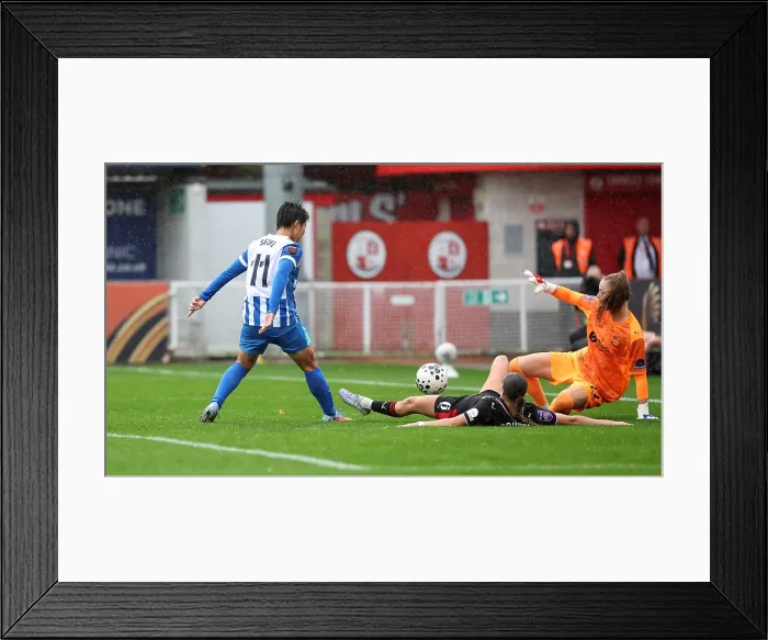 Framed Print : Brighton and Hove Albion Women v Southampton Women Subway League Cup 19OCT25