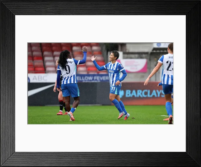 Framed Print : Brighton and Hove Albion Women v Southampton Women Subway League Cup 19OCT25
