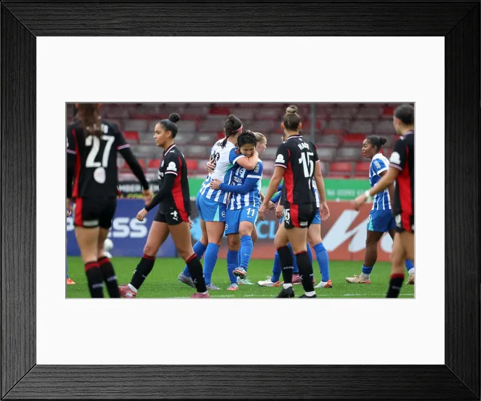 Framed Print : Brighton and Hove Albion Women v Southampton Women Subway League Cup 19OCT25