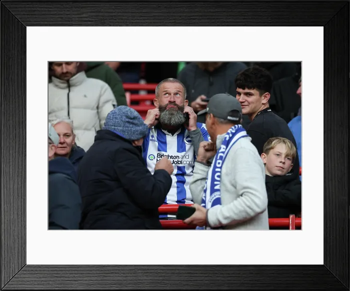Framed Print : Manchester United v Brighton and Hove Albion Premier League 25OCT25 Framed Print : Manchester United v Brighton and Hove Albion Premier League 25OCT25