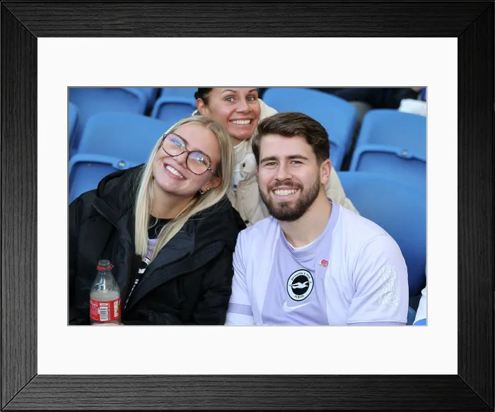 Framed Print : Brighton and Hove Albion v Leeds United Premier League 01NOV25 Framed Print : Brighton and Hove Albion v Leeds United Premier League 01NOV25