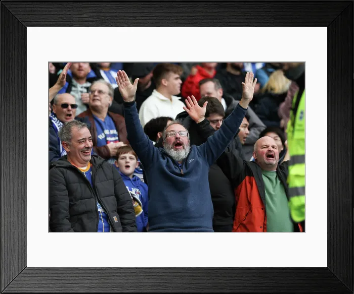 Framed Print : Brighton and Hove Albion v Leeds United Premier League 01NOV25 Framed Print : Brighton and Hove Albion v Leeds United Premier League 01NOV25