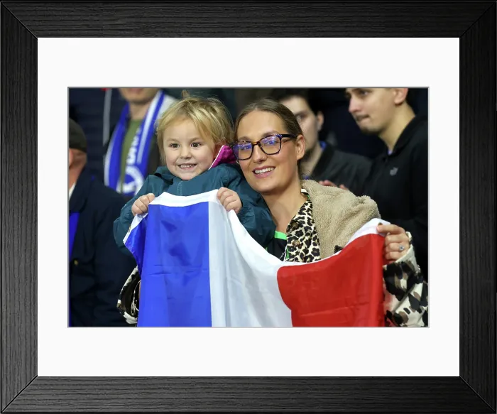 Framed Print : Brighton and Hove Albion v Leeds United Premier League 01NOV25 Framed Print : Brighton and Hove Albion v Leeds United Premier League 01NOV25