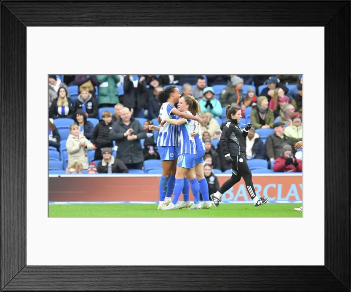 Framed Print : Brighton and Hove Albion Women v Leicester City Women Women's Super League 16NOV25 Framed Print : Brighton and Hove Albion Women v Leicester City Women Women's Super League 16NOV25