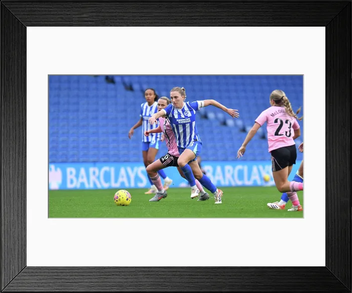 Framed Print : Brighton and Hove Albion Women v Leicester City Women Women's Super League 16NOV25 Framed Print : Brighton and Hove Albion Women v Leicester City Women Women's Super League 16NOV25