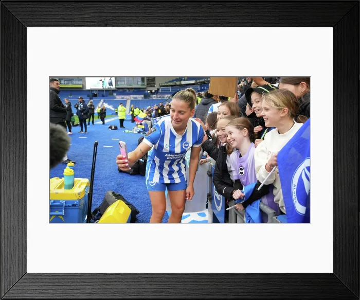 Framed Print : Brighton and Hove Albion Women v Leicester City Women Women's Super League 16NOV25 Framed Print : Brighton and Hove Albion Women v Leicester City Women Women's Super League 16NOV25