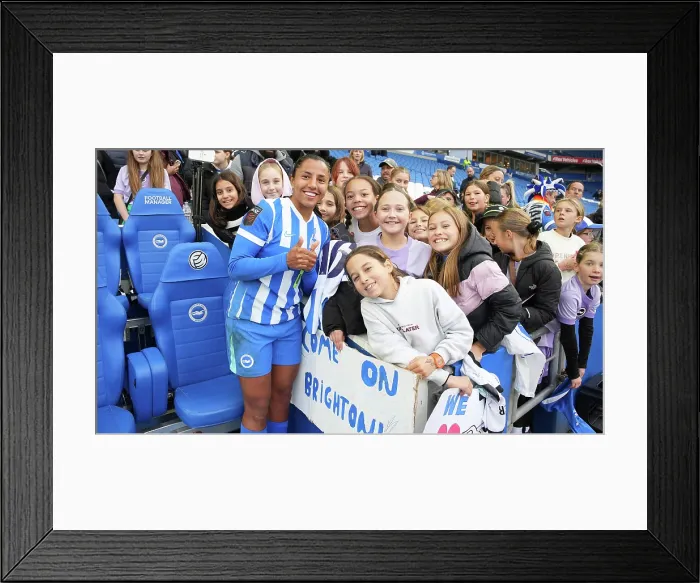 Framed Print : Brighton and Hove Albion Women v Leicester City Women Women's Super League 16NOV25 Framed Print : Brighton and Hove Albion Women v Leicester City Women Women's Super League 16NOV25
