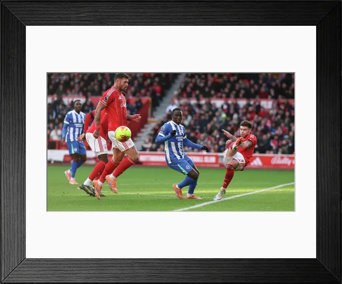 Framed Print : Nottingham Forest v Brighton and Hove Albion Premier League 26NOV25