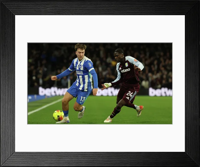 Framed Print : Brighton and Hove Albion v Aston Villa Premier League 03DEC25 Framed Print : Brighton and Hove Albion v Aston Villa Premier League 03DEC25