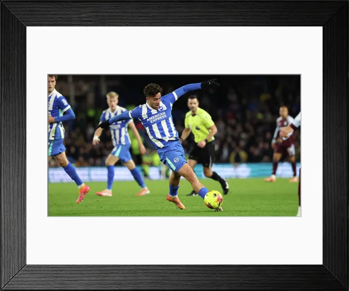 Framed Print : Brighton and Hove Albion v Aston Villa Premier League 03DEC25 Framed Print : Brighton and Hove Albion v Aston Villa Premier League 03DEC25