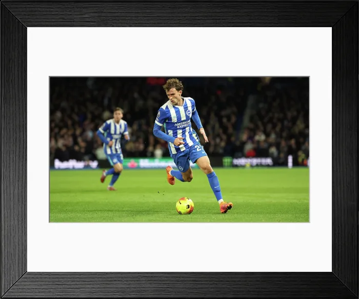 Framed Print : Brighton and Hove Albion v Aston Villa Premier League 03DEC25 Framed Print : Brighton and Hove Albion v Aston Villa Premier League 03DEC25