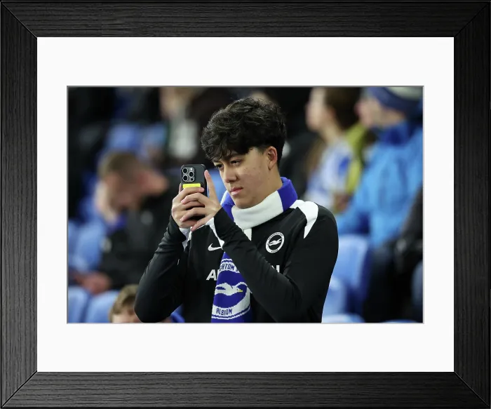 Framed Print : Brighton and Hove Albion v Aston Villa Premier League 03DEC25 Framed Print : Brighton and Hove Albion v Aston Villa Premier League 03DEC25