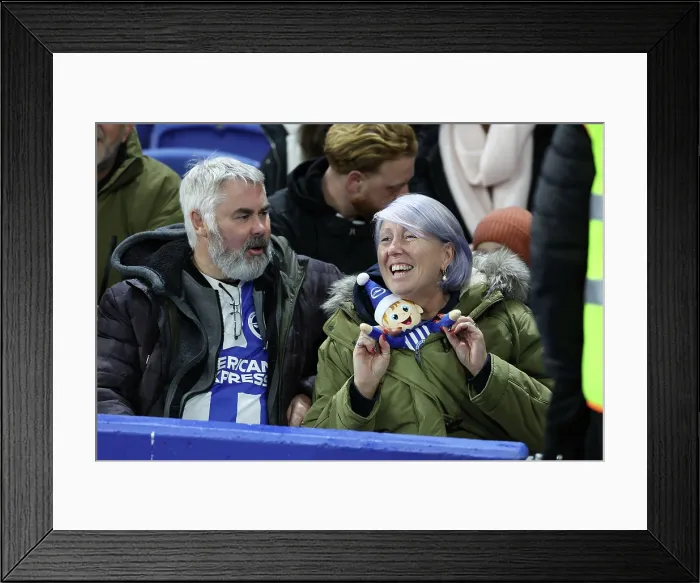 Framed Print : Brighton and Hove Albion v Aston Villa Premier League 03DEC25 Framed Print : Brighton and Hove Albion v Aston Villa Premier League 03DEC25