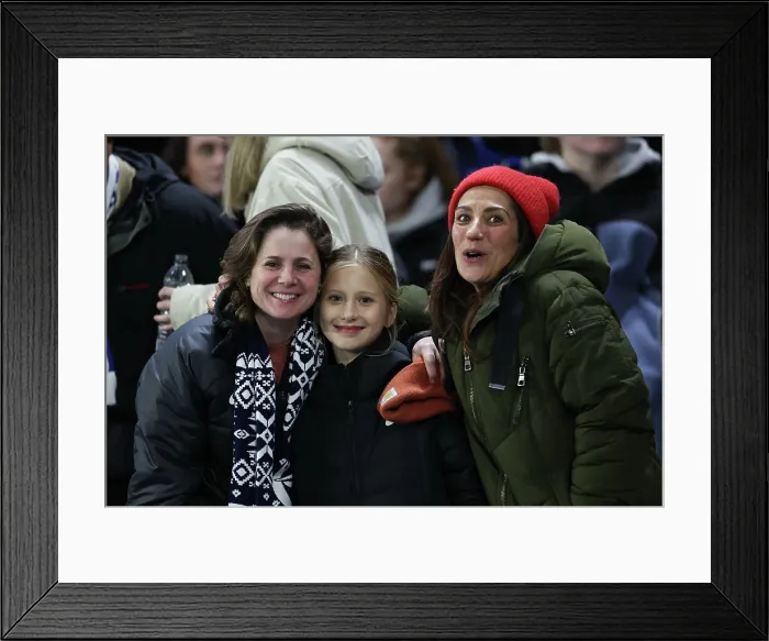 Framed Print : Brighton and Hove Albion v Aston Villa Premier League 03DEC25 Framed Print : Brighton and Hove Albion v Aston Villa Premier League 03DEC25