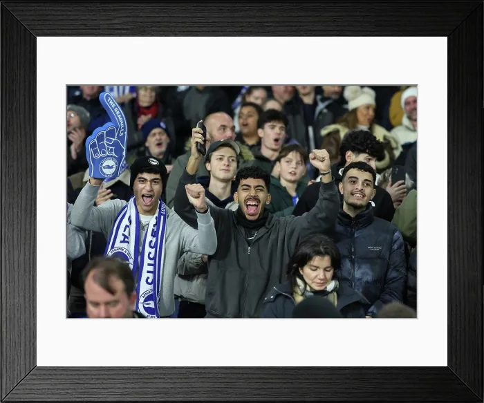Framed Print : Brighton and Hove Albion v Aston Villa Premier League 03DEC25 Framed Print : Brighton and Hove Albion v Aston Villa Premier League 03DEC25