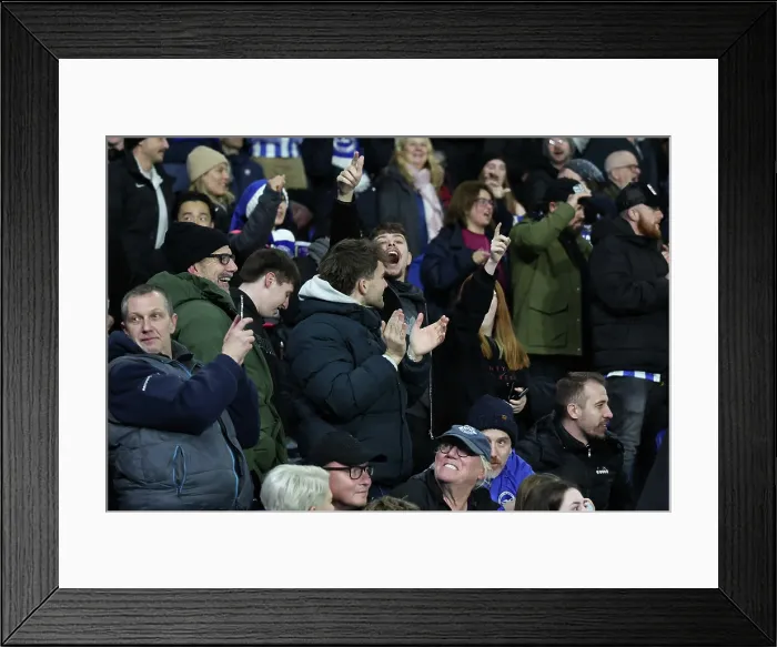 Framed Print : Brighton and Hove Albion v Aston Villa Premier League 03DEC25 Framed Print : Brighton and Hove Albion v Aston Villa Premier League 03DEC25