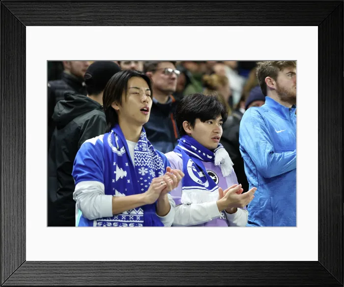 Framed Print : Brighton and Hove Albion v Aston Villa Premier League 03DEC25 Framed Print : Brighton and Hove Albion v Aston Villa Premier League 03DEC25
