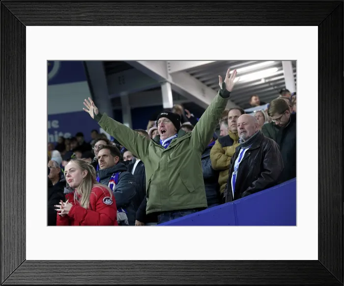 Framed Print : Brighton and Hove Albion v Aston Villa Premier League 03DEC25 Framed Print : Brighton and Hove Albion v Aston Villa Premier League 03DEC25