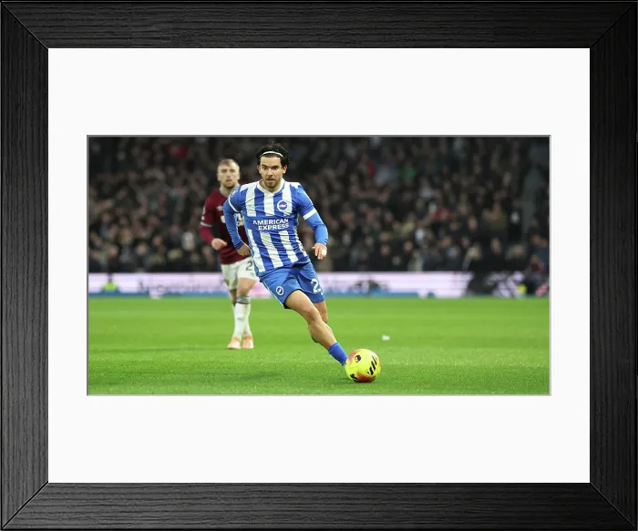 Framed Print : Brighton and Hove Albion v West Ham United Premier League 07DEC25 Framed Print : Brighton and Hove Albion v West Ham United Premier League 07DEC25