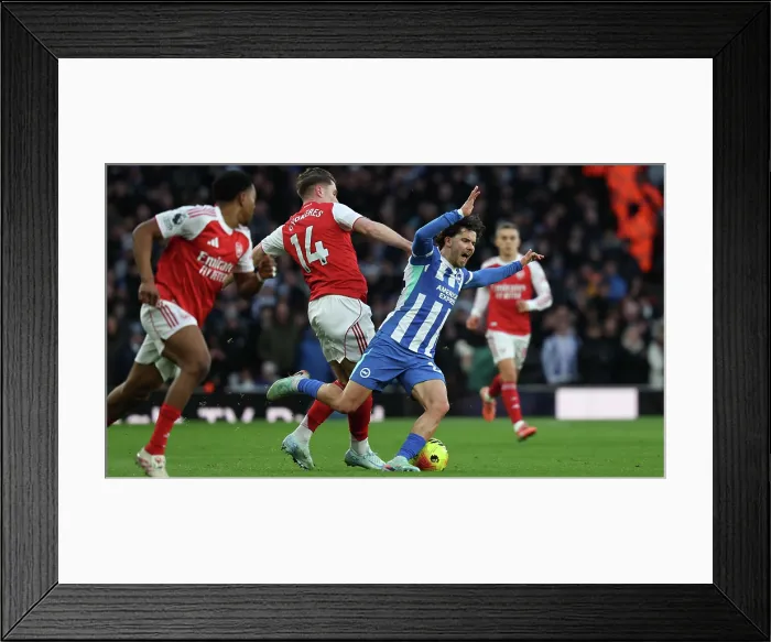 Framed Print : Arsenal v Brighton and Hove Albion Premier League 27DEC25 Framed Print : Arsenal v Brighton and Hove Albion Premier League 27DEC25