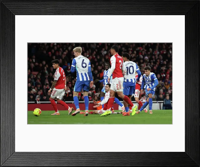 Framed Print : Arsenal v Brighton and Hove Albion Premier League 27DEC25 Framed Print : Arsenal v Brighton and Hove Albion Premier League 27DEC25
