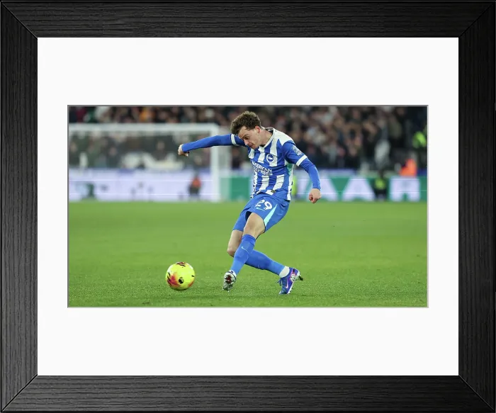 Framed Print : West Ham United v Brighton and Hove Albion Premier League 30DEC25 Framed Print : West Ham United v Brighton and Hove Albion Premier League 30DEC25