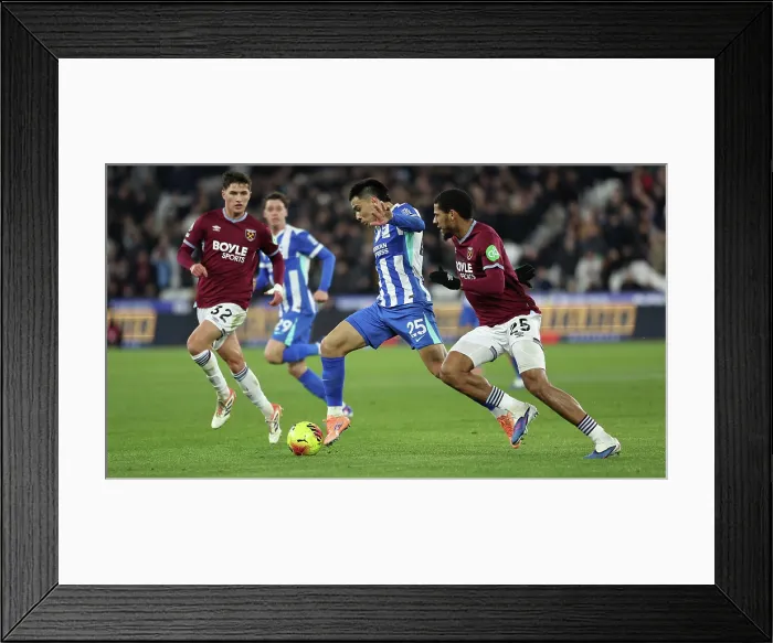 Framed Print : West Ham United v Brighton and Hove Albion Premier League 30DEC25 Framed Print : West Ham United v Brighton and Hove Albion Premier League 30DEC25