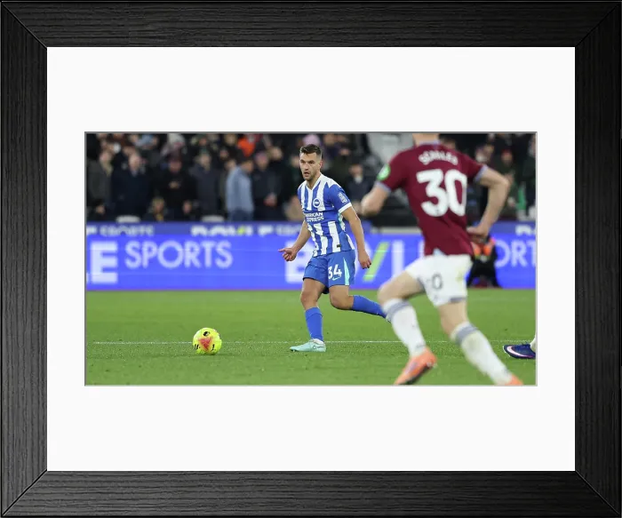 Framed Print : West Ham United v Brighton and Hove Albion Premier League 30DEC25 Framed Print : West Ham United v Brighton and Hove Albion Premier League 30DEC25