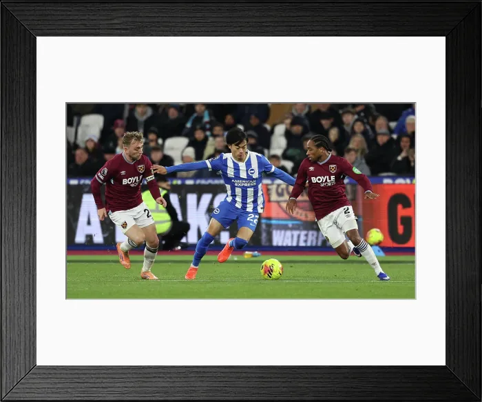 Framed Print : West Ham United v Brighton and Hove Albion Premier League 30DEC25 Framed Print : West Ham United v Brighton and Hove Albion Premier League 30DEC25