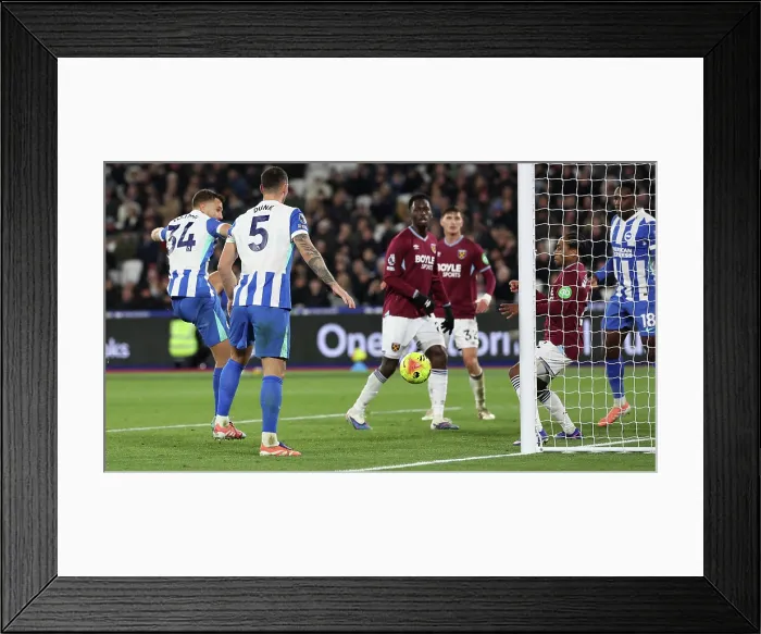 Framed Print : West Ham United v Brighton and Hove Albion Premier League 30DEC25 Framed Print : West Ham United v Brighton and Hove Albion Premier League 30DEC25