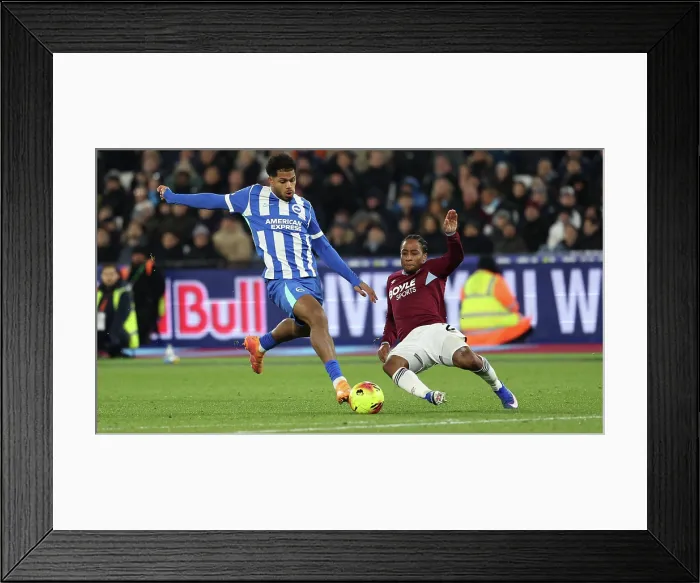 Framed Print : West Ham United v Brighton and Hove Albion Premier League 30DEC25 Framed Print : West Ham United v Brighton and Hove Albion Premier League 30DEC25