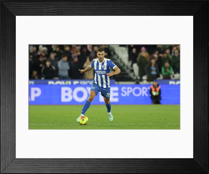 Framed Print : West Ham United v Brighton and Hove Albion Premier League 30DEC25 Framed Print : West Ham United v Brighton and Hove Albion Premier League 30DEC25
