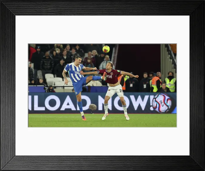Framed Print : West Ham United v Brighton and Hove Albion Premier League 30DEC25 Framed Print : West Ham United v Brighton and Hove Albion Premier League 30DEC25