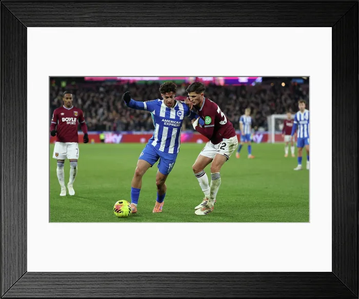 Framed Print : West Ham United v Brighton and Hove Albion Premier League 30DEC25 Framed Print : West Ham United v Brighton and Hove Albion Premier League 30DEC25
