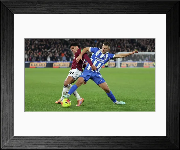 Framed Print : West Ham United v Brighton and Hove Albion Premier League 30DEC25 Framed Print : West Ham United v Brighton and Hove Albion Premier League 30DEC25