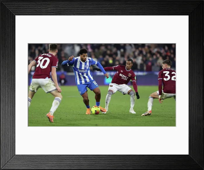 Framed Print : West Ham United v Brighton and Hove Albion Premier League 30DEC25 Framed Print : West Ham United v Brighton and Hove Albion Premier League 30DEC25