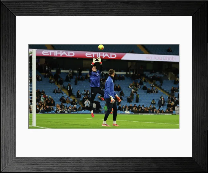 Framed Print : Manchester City v Brighton and Hove Albion Premier League 04JAN26 Framed Print : Manchester City v Brighton and Hove Albion Premier League 04JAN26