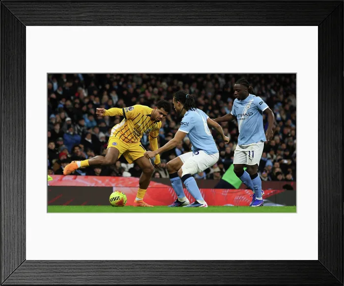 Framed Print : Manchester City v Brighton and Hove Albion Premier League 04JAN26 Framed Print : Manchester City v Brighton and Hove Albion Premier League 04JAN26
