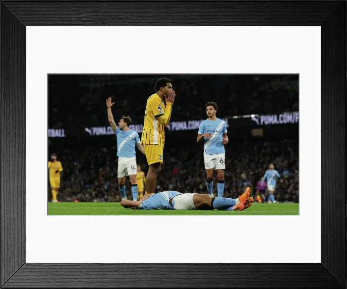 Framed Print : Manchester City v Brighton and Hove Albion Premier League 04JAN26 Framed Print : Manchester City v Brighton and Hove Albion Premier League 04JAN26