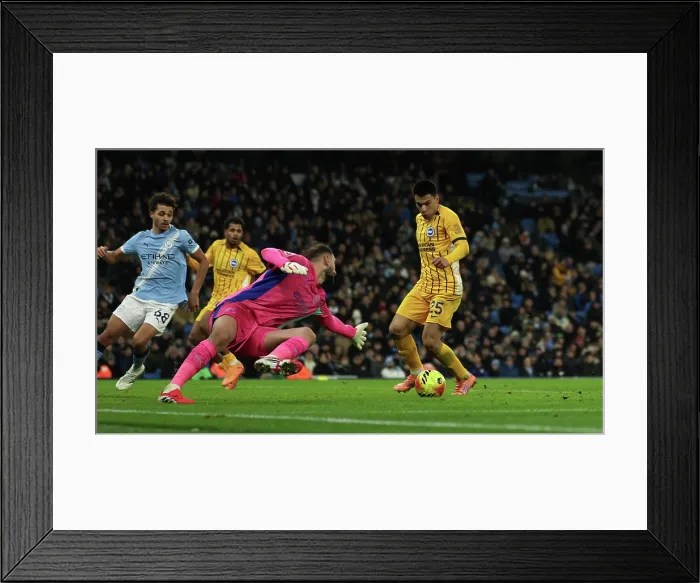 Framed Print : Manchester City v Brighton and Hove Albion Premier League 04JAN26 Framed Print : Manchester City v Brighton and Hove Albion Premier League 04JAN26