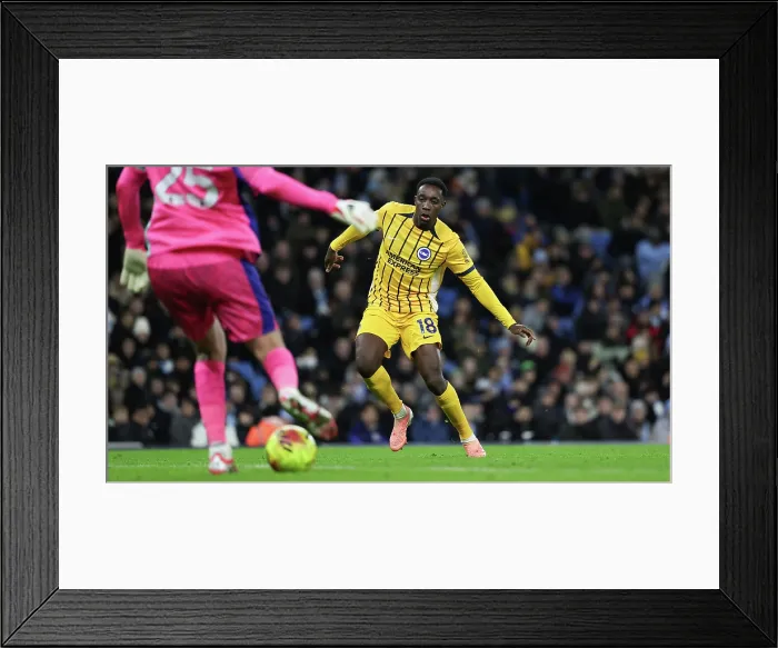 Framed Print : Manchester City v Brighton and Hove Albion Premier League 04JAN26 Framed Print : Manchester City v Brighton and Hove Albion Premier League 04JAN26