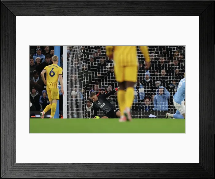 Framed Print : Manchester City v Brighton and Hove Albion Premier League 04JAN26 Framed Print : Manchester City v Brighton and Hove Albion Premier League 04JAN26