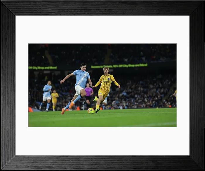 Framed Print : Manchester City v Brighton and Hove Albion Premier League 04JAN26 Framed Print : Manchester City v Brighton and Hove Albion Premier League 04JAN26