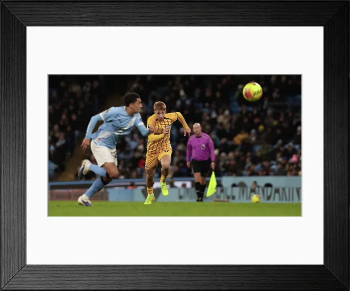 Framed Print : Manchester City v Brighton and Hove Albion Premier League 04JAN26 Framed Print : Manchester City v Brighton and Hove Albion Premier League 04JAN26