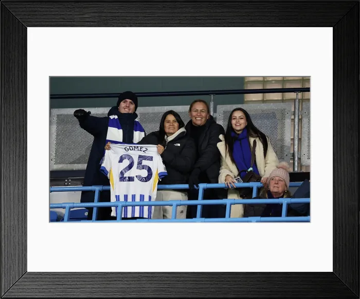 Framed Print : Manchester City v Brighton and Hove Albion Premier League 04JAN26 Framed Print : Manchester City v Brighton and Hove Albion Premier League 04JAN26