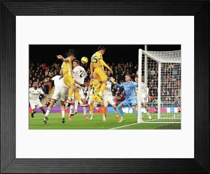 Framed Print : Fulham v Brighton and Hove Albion Premier League 24JAN26 Framed Print : Fulham v Brighton and Hove Albion Premier League 24JAN26